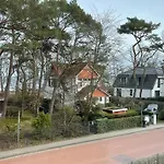 Seaside 10